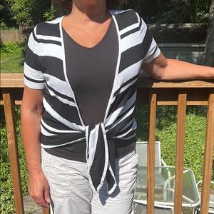 WhiteHouse/BlackMarket striped top